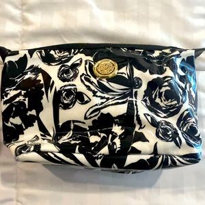 Makeup bag